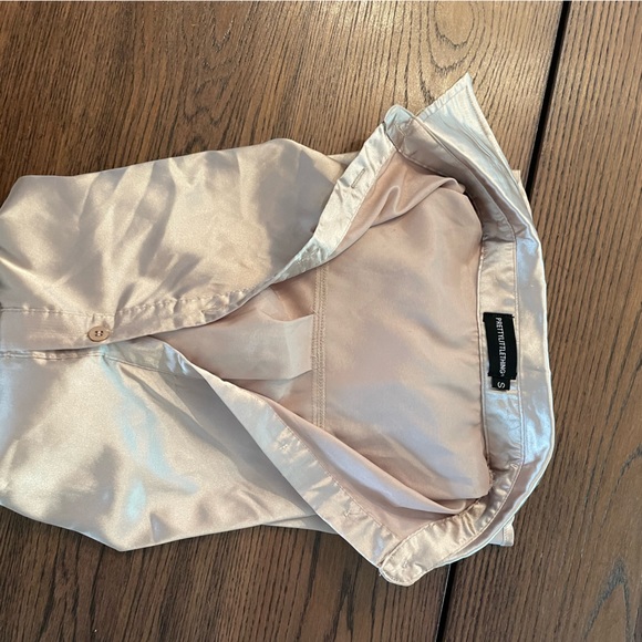 pretty little thing silk button up top - Picture 3 of 3